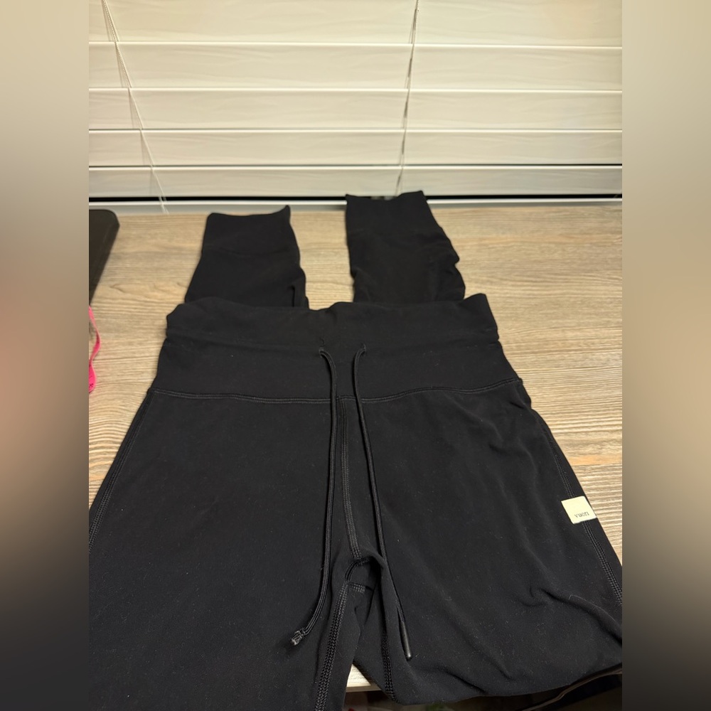 Vuori Black Leggings